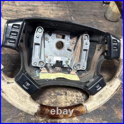 Lot15 RANGE ROVER P38 Steering Wheel Leather Cream Wood Rough Lot15 RANGE ROVER P38 Steering Wheel Leather Cream Wood Rough
