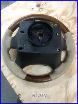 Lot30 RANGE ROVER P38 Steering Wheel Wood Walnut Cream Leather