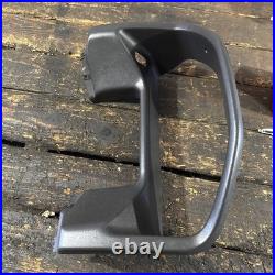 RANGE ROVER P38 Dashboard Instrument Cluster Binnacle Surround 1x Lugs Missing