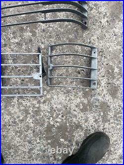 RANGE ROVER P38 Set Of Light Guards Very Rare Lot14