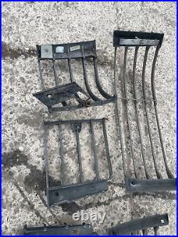 RANGE ROVER P38 Set Of Light Guards Very Rare Lot15