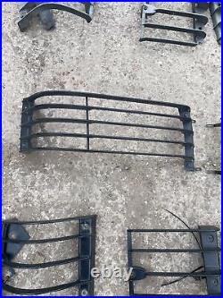 RANGE ROVER P38 Set Of Light Guards Very Rare Lot7 RANGE ROVER P38 Set Of Light Guards Very Rare Lot7