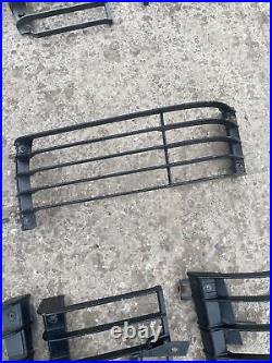 RANGE ROVER P38 Set Of Light Guards Very Rare Lot7 RANGE ROVER P38 Set Of Light Guards Very Rare Lot7