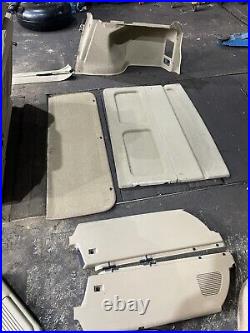 Range Rover P38 2.5 4.0 4.6 Cream 5 Bar Leather Interior Seats Upgrade 94-02 Range Rover P38 2.5 4.0 4.6 Cream 5 Bar Leather Interior Seats Upgrade 94-02