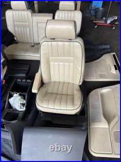 Range Rover P38 2.5 4.0 4.6 Cream And Black 5 Bar Leather Interior Seats 94-02 Range Rover P38 2.5 4.0 4.6 Cream And Black 5 Bar Leather Interior Seats 94-02