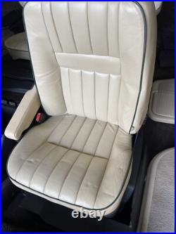 Range Rover P38 2.5 4.0 4.6 Cream And Black 5 Bar Leather Interior Seats 94-02 Range Rover P38 2.5 4.0 4.6 Cream And Black 5 Bar Leather Interior Seats 94-02