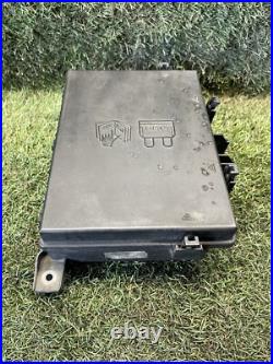 Range Rover P38 4.0 4.6 V8 Gems Under Bonnet Fuse Box Amr6476 94-98 Range Rover P38 4.0 4.6 V8 Gems Under Bonnet Fuse Box Amr6476 94-98