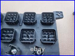 Range Rover P38 Diesel Fully Loaded Fuse Box. Later Plastic Inlet Type