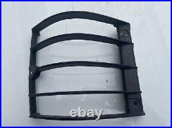 Range Rover P38 Genuine Rear Right Lamp Guards Stc8504ab