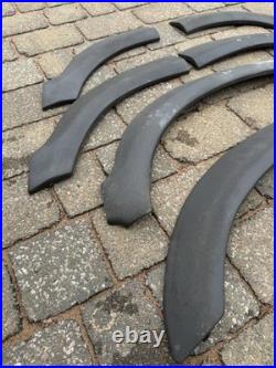 Range Rover P38 Genuine Rubber Wheel Arches Arch Trim Full Set (1994-2002)