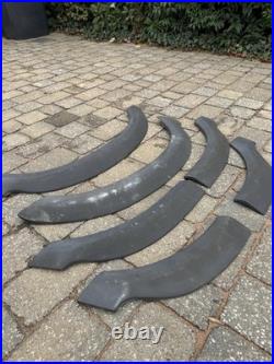 Range Rover P38 Genuine Rubber Wheel Arches Arch Trim Full Set (1994-2002)