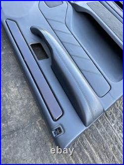 Range Rover P38 Genuine Set Of Vogue Black Door Cards Panels Front Rear 94-02 Range Rover P38 Genuine Set Of Vogue Black Door Cards Panels Front Rear 94-02
