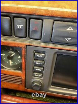 Range Rover P38 Genuine Walnut Switch Centre Console Set Leather Upgrade 94-02 Range Rover P38 Genuine Walnut Switch Centre Console Set Leather Upgrade 94-02