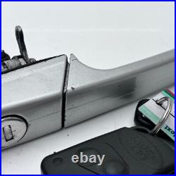 Range Rover P38 RIGHT drivers door handle with key 1994 2002 models