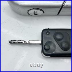 Range Rover P38 RIGHT drivers door handle with key 1994 2002 models