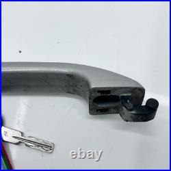 Range Rover P38 RIGHT drivers door handle with key 1994 2002 models