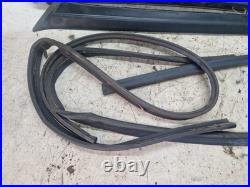 Range Rover P38 Windscreen A Pillars And Rubbers